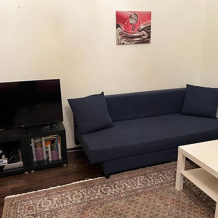 Apartment Mit Balkon Im Zentrum Von วิสบาเดน ภายนอก รูปภาพ