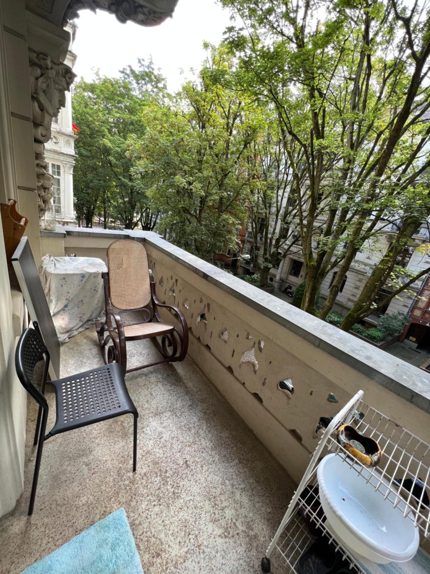 Apartment Mit Balkon Im Zentrum Von วิสบาเดน ภายนอก รูปภาพ